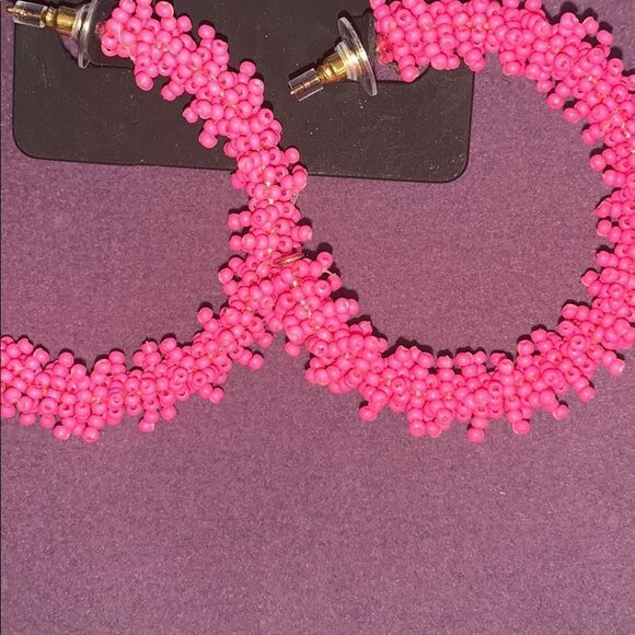 Pink beaded earrings - Picture 2 of 3